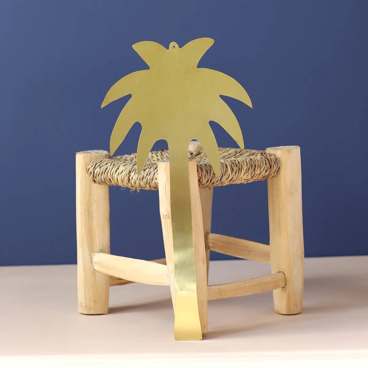 Mikwi – Engroshandel 3D-vægkunst – Vægsdekoration i palmeform af gyldent messing6