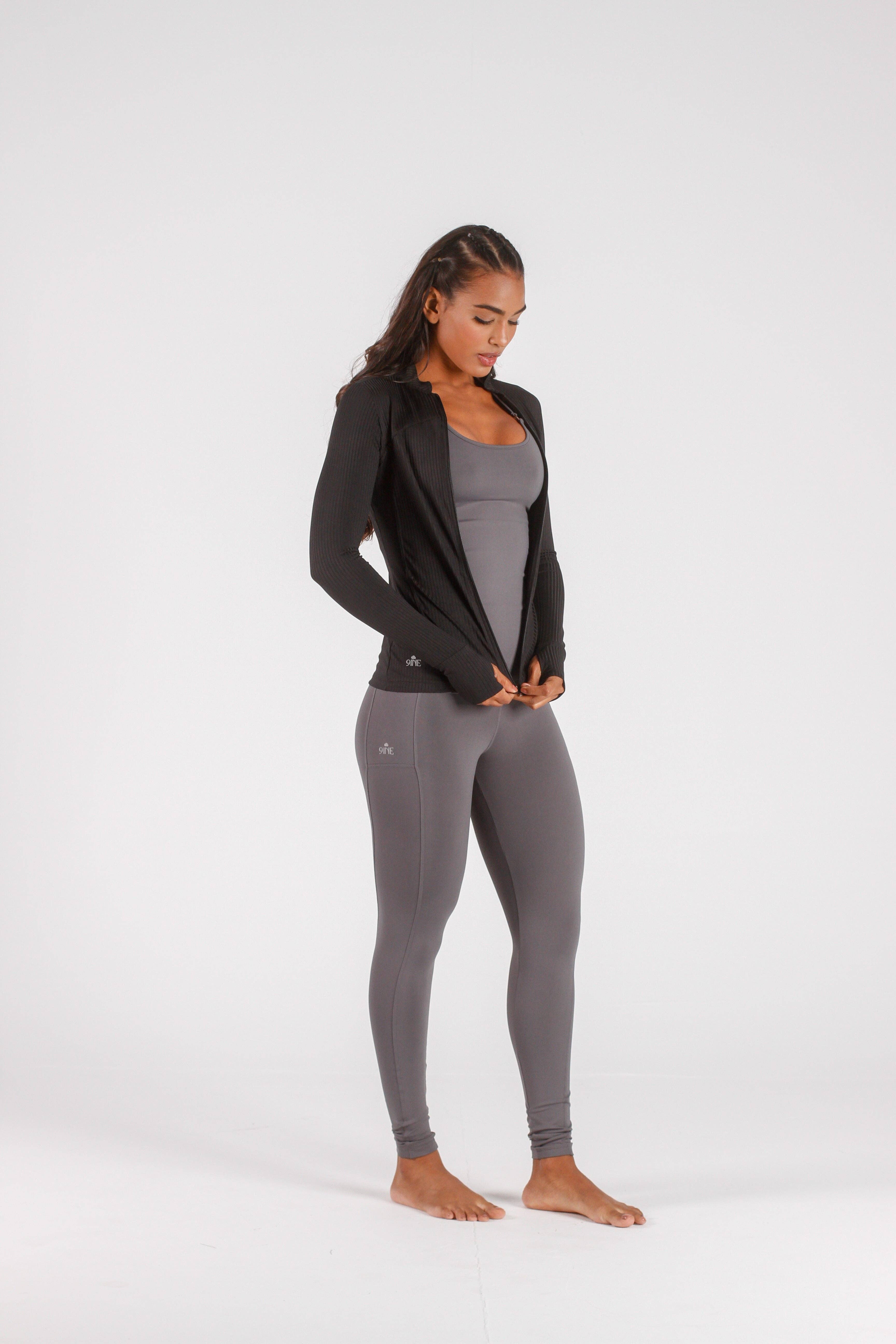 Cloud9ine Activewear - Wholesale Trainingsjack - Dames - Zwarte geribbelde jas4