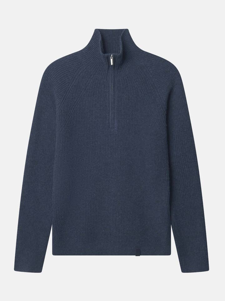 Laine d'agneau Troyer - Marine pour la vente par COLOURS & SONS