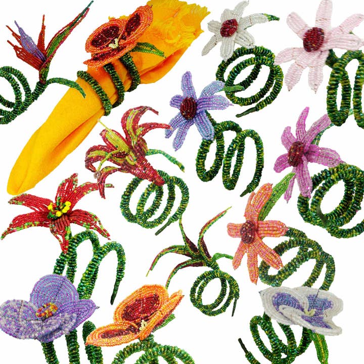 Faszinierende Serviettenringe mit Perlenblumen für den Großhandel von Stoneage Arts Inc