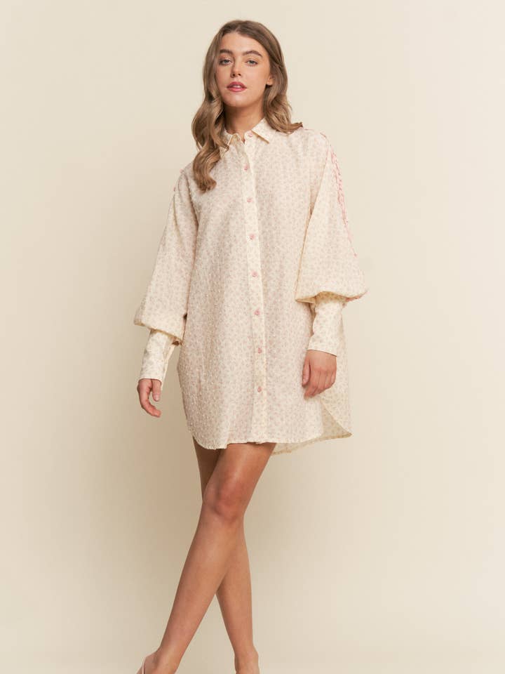 Cream Blossom Floral Print Long Sleeve Tunic Blouse for wholesale on Faire2
