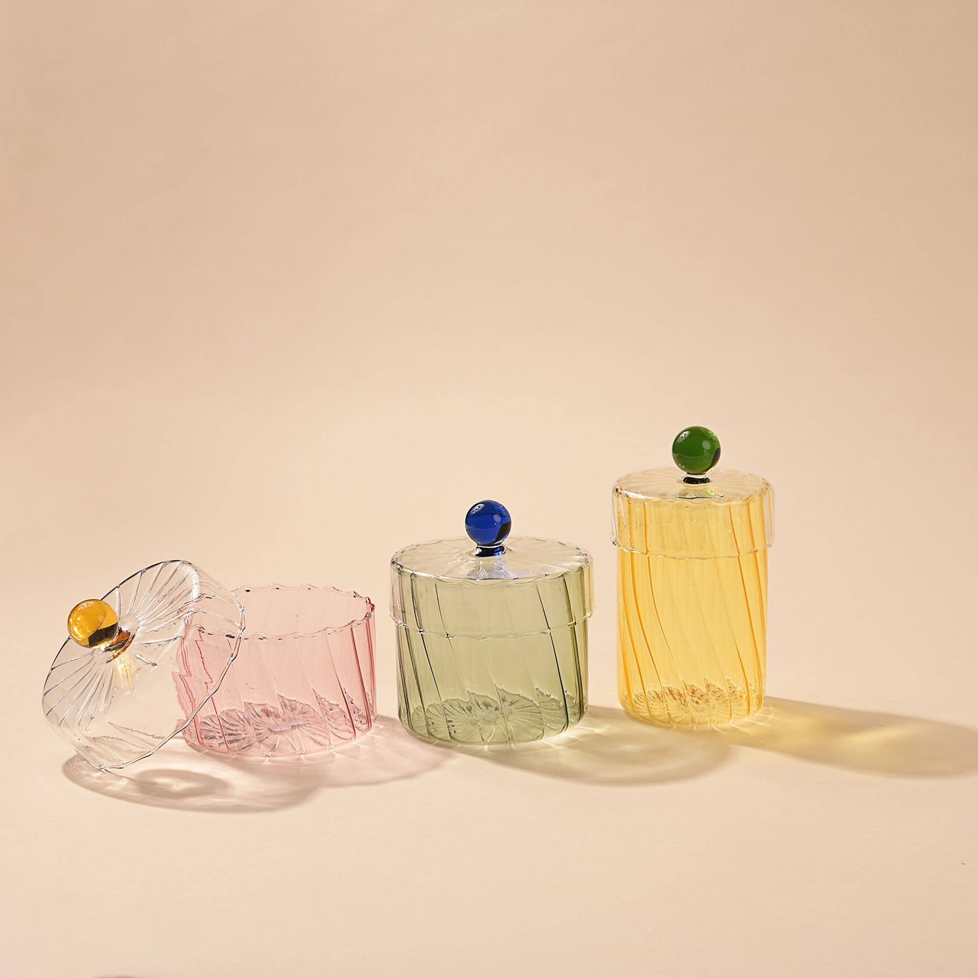 WIDDOP and Co. - Wholesale Jewelry Box/Organizer - Hestia Handmade Coloured Glass Trinket Box with Clear Lid - Green1