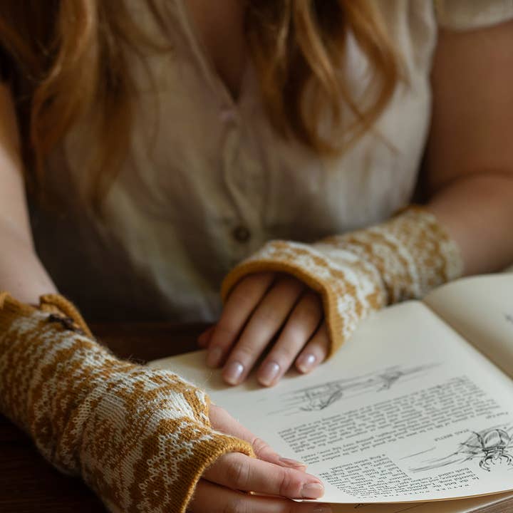 Alpaca Fair Isle Fingerless Gloves for wholesale by Samantha Holmes Alpaca Clothing and Gifts