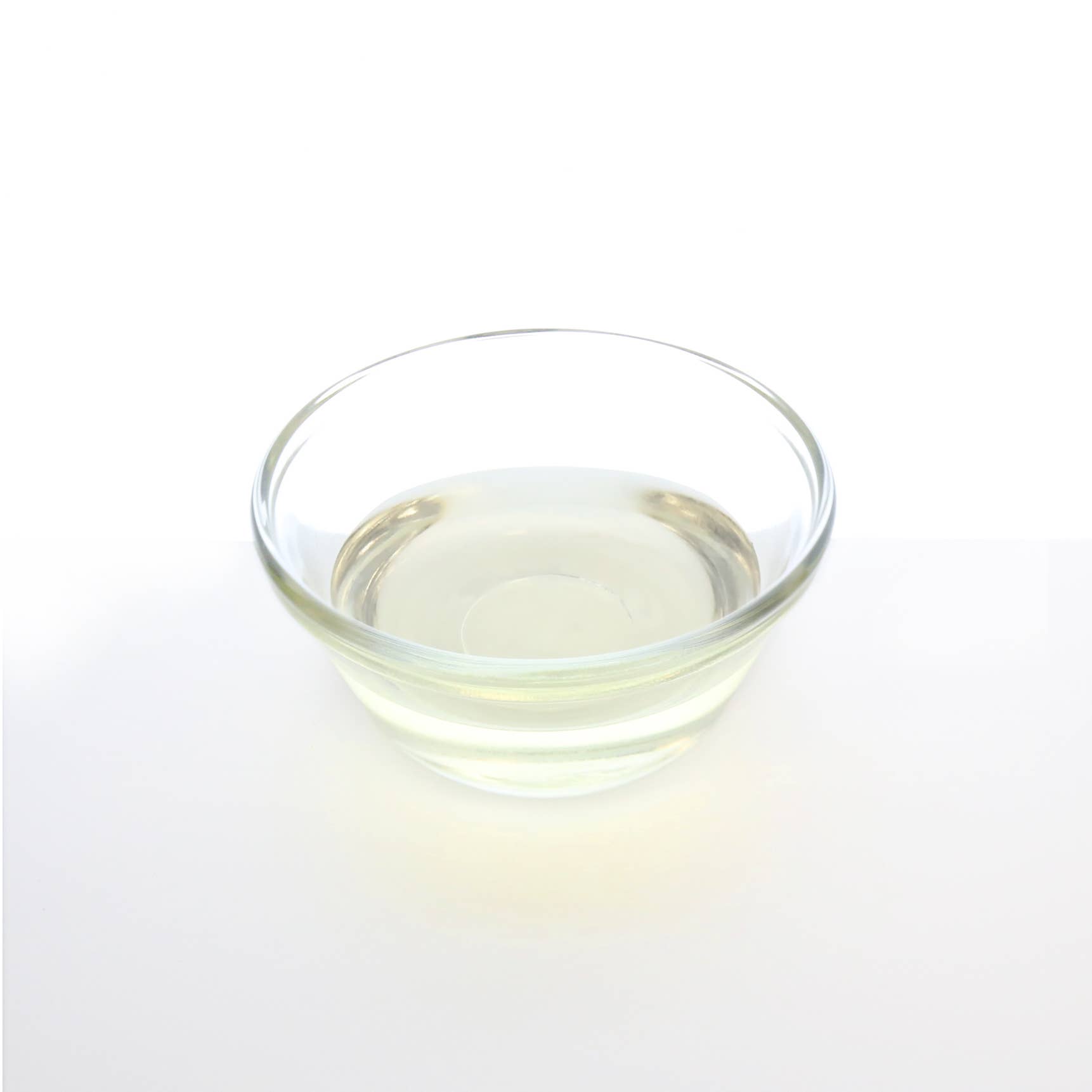 Plantlife – wholesale Bath/body oil – Apricot Kernel Oil 2 oz2