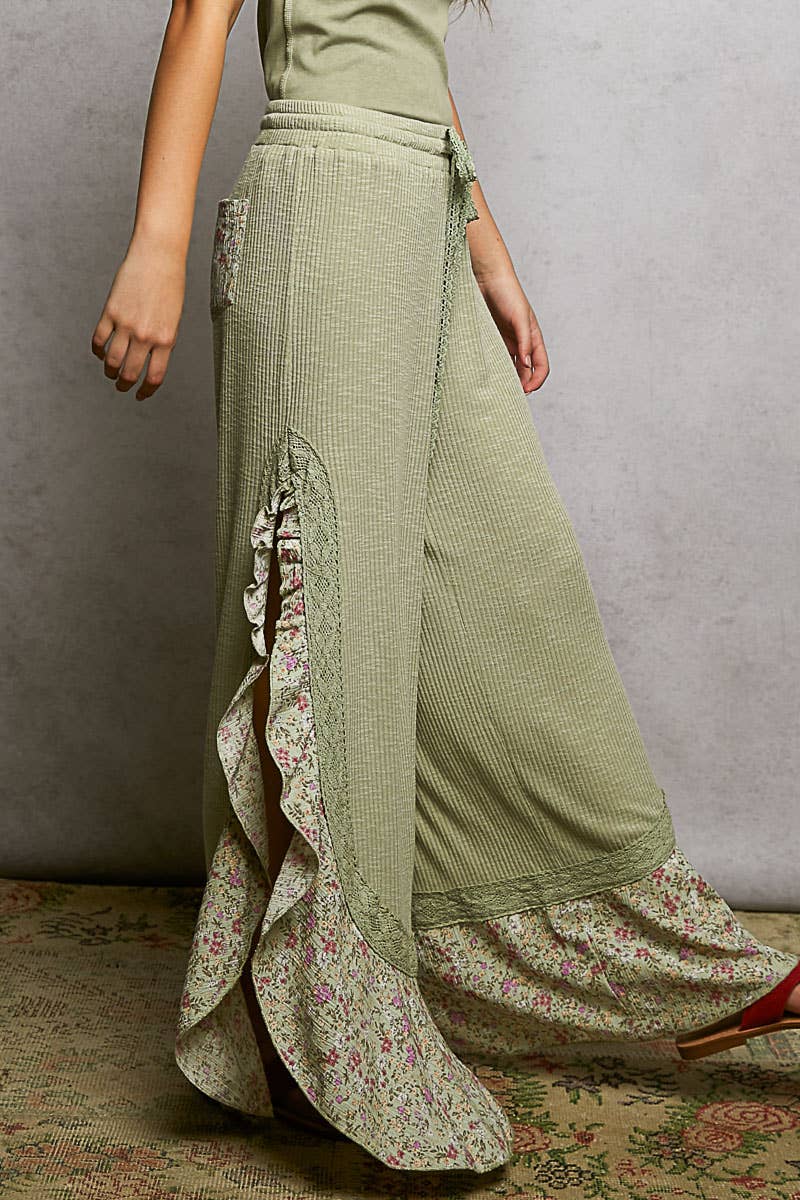 Pol Clothing - Wholesale Pants - Women's - Floral Pattern Ruffle Detail Ribbed Knit Pants13