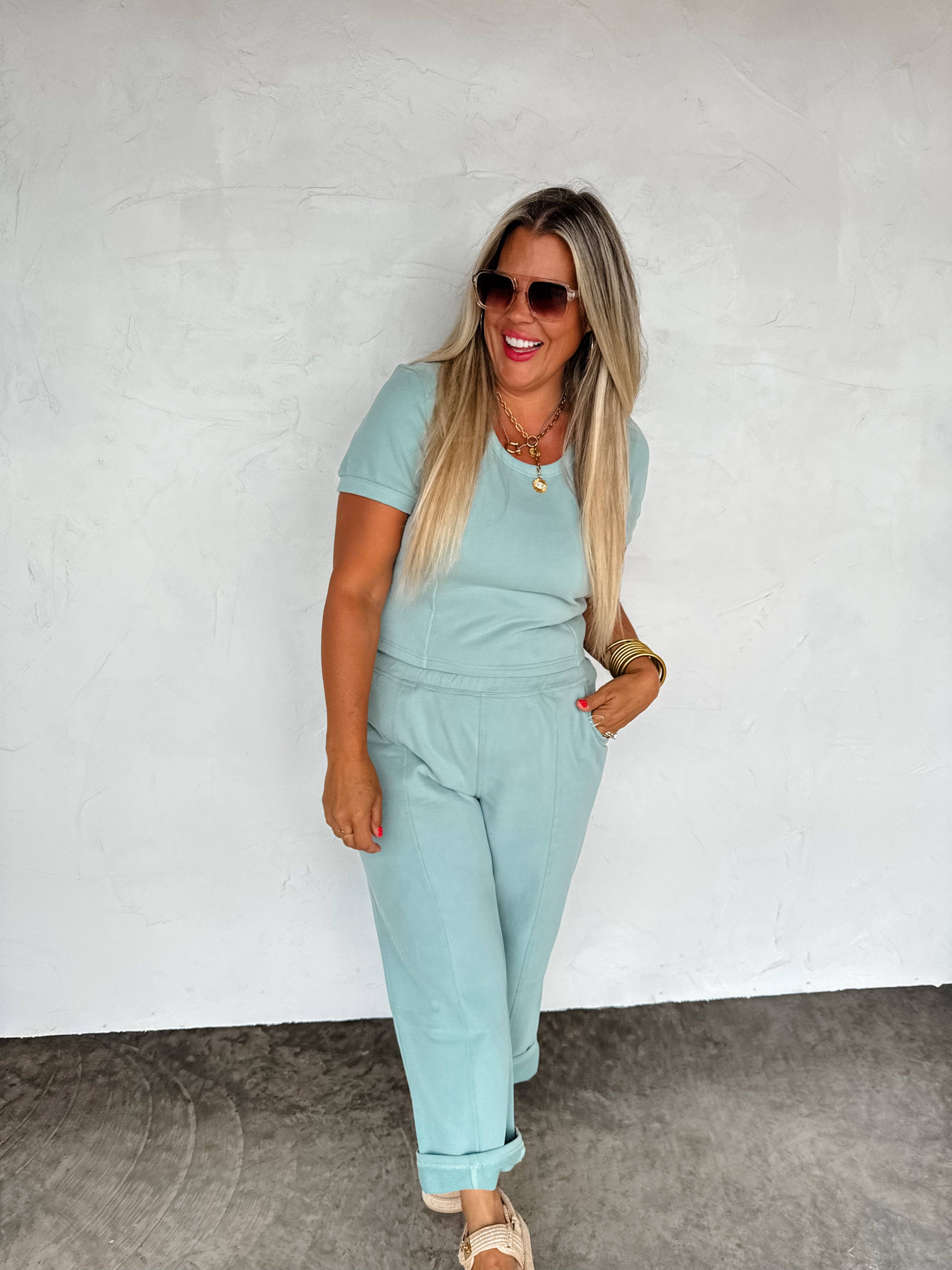 BLAKELEY - Wholesale Lounge Set - Women's - STAY IN CROP PANT SET4