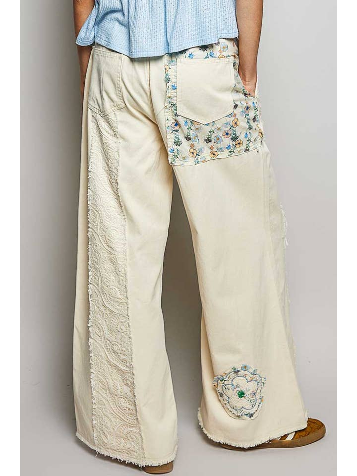 Pol Clothing - Vente Jean – femme - Pantalon en denim à cordon de serrage avec empiècement floral20