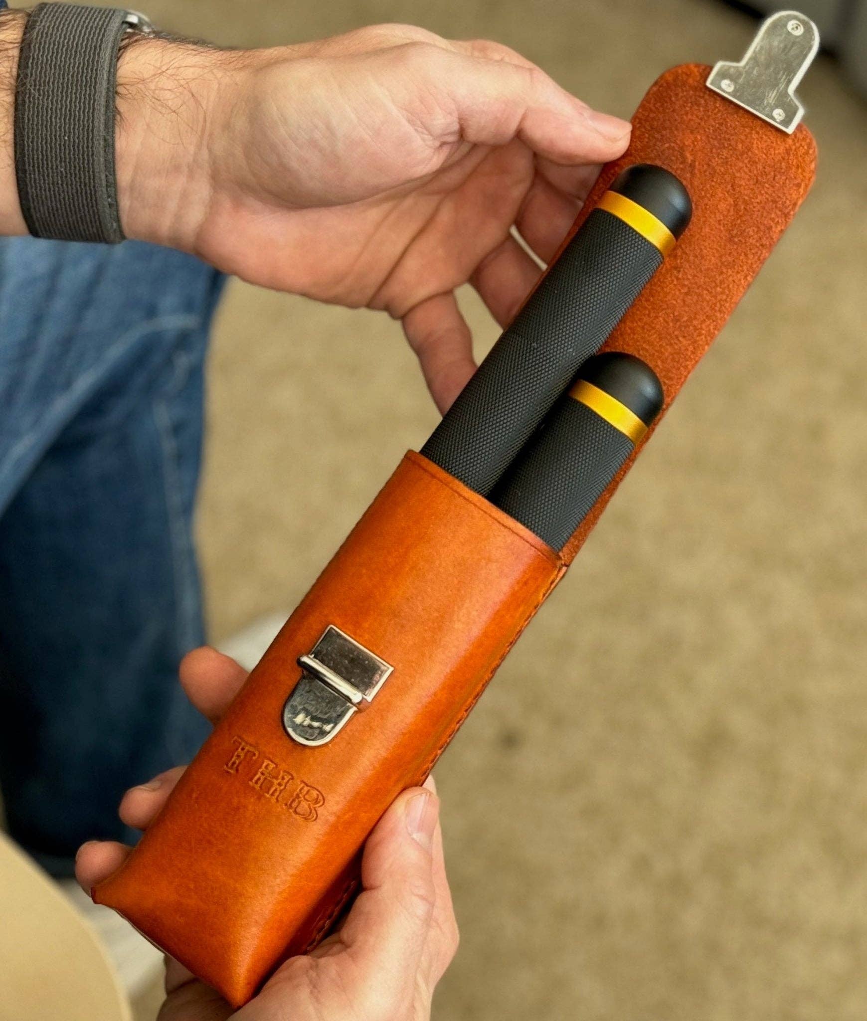 A. M. Aiken - Wholesale Humidor/Cigar Accessory - Leather Cigar Case with Optional Cigar Tubes4