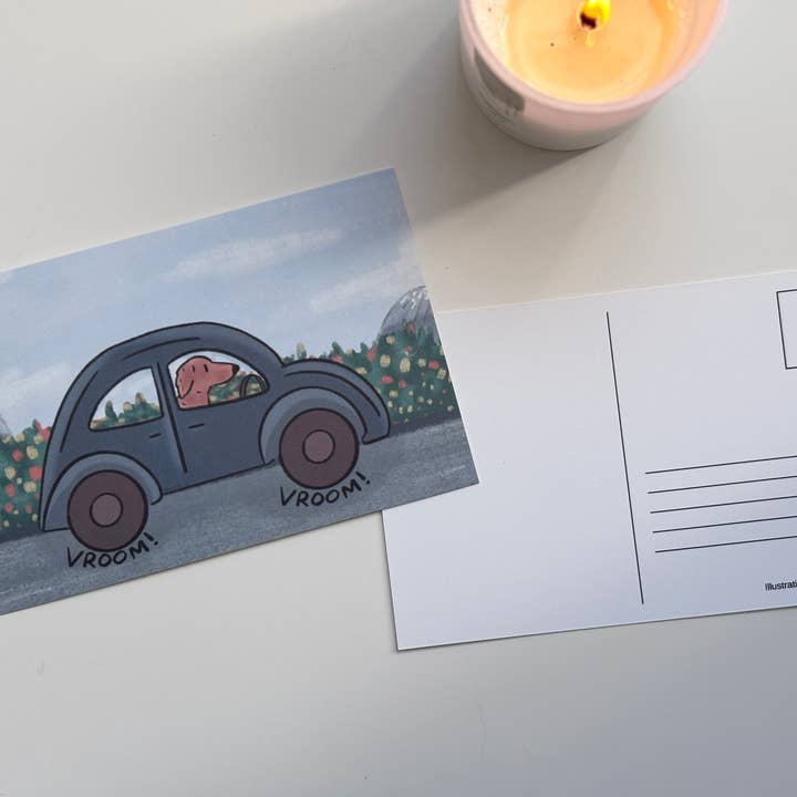 Souvenir postcard: cute and funny dog driving. for wholesale by Secteur Nor