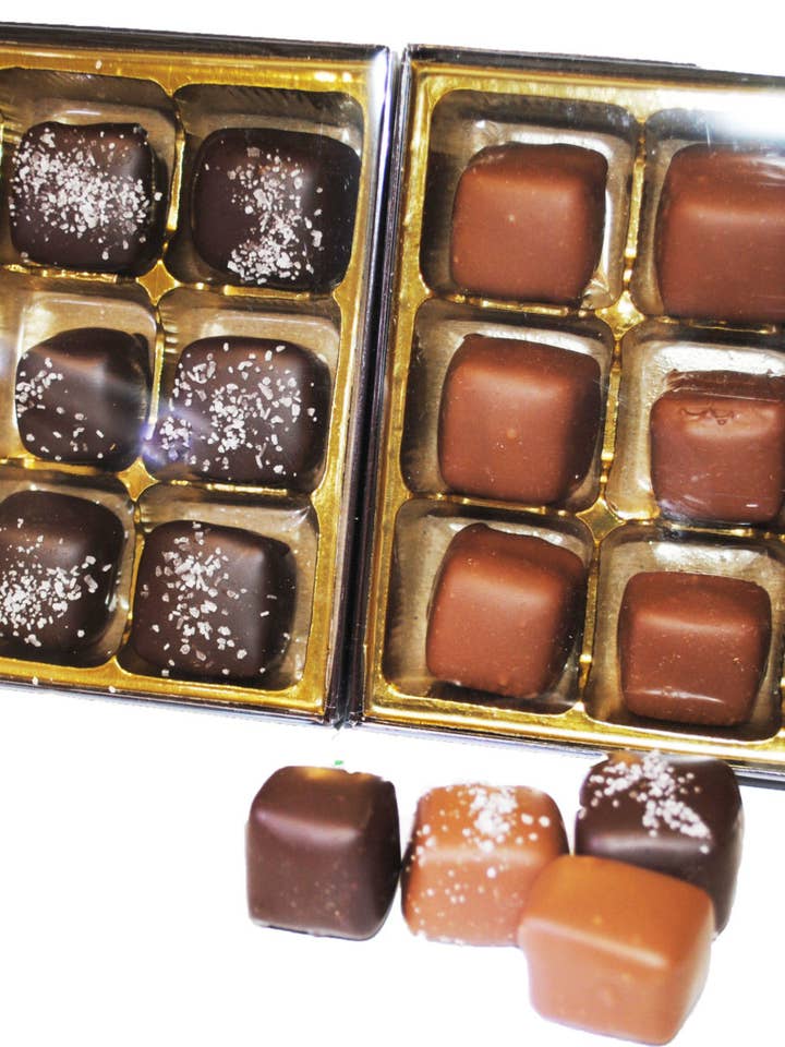 Caramels 9 Count Gift Box for wholesale by Skip's Candies (Nut Free)