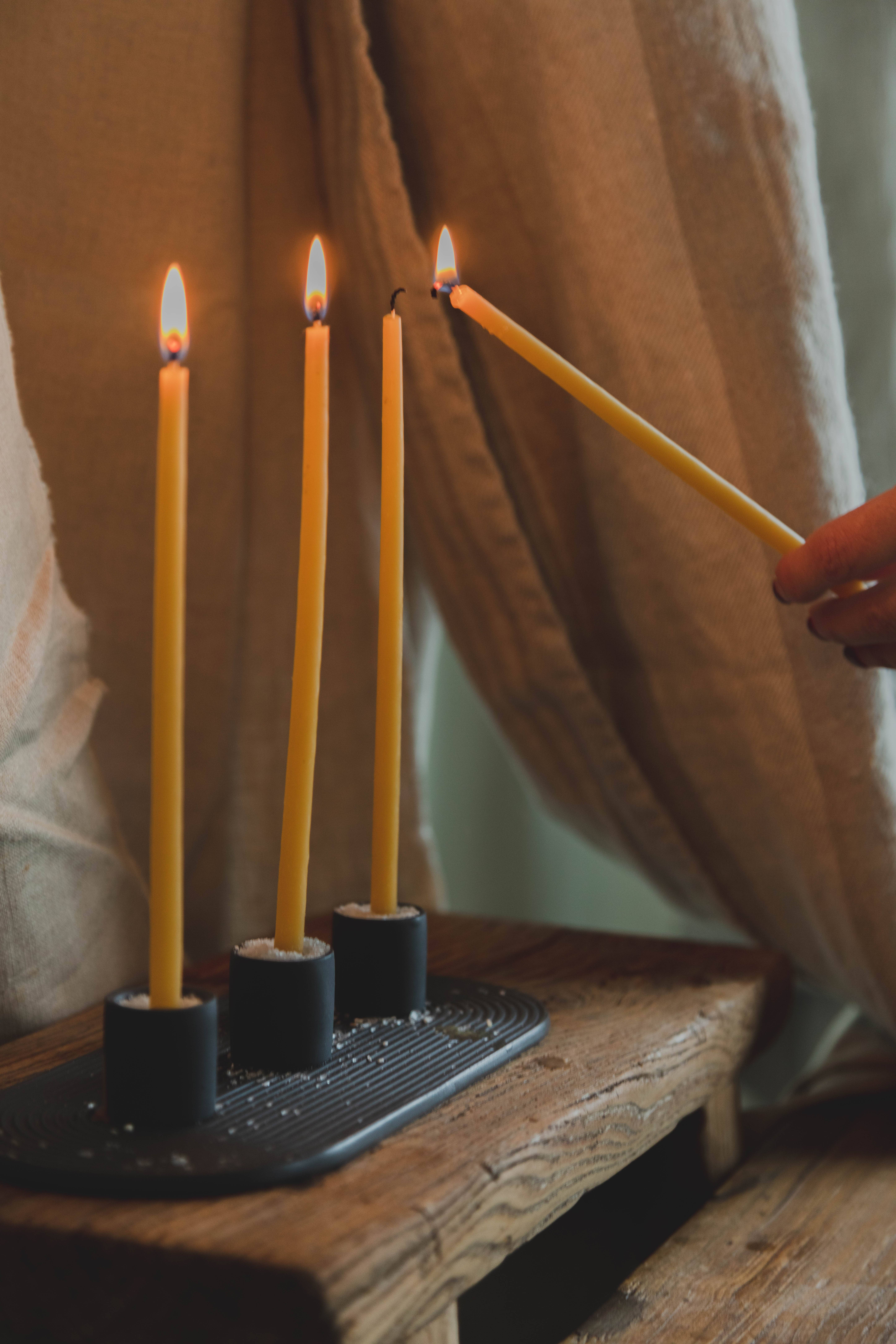 Coe 112 - Wholesale Tapered Candle/Candlestick - 1/4" Monastery Beeswax Candle Taper3