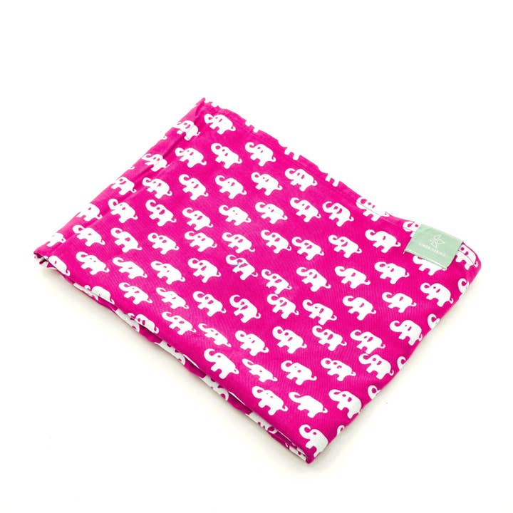 paréo enfant éléphant, rose pour la vente par LINDA HERING