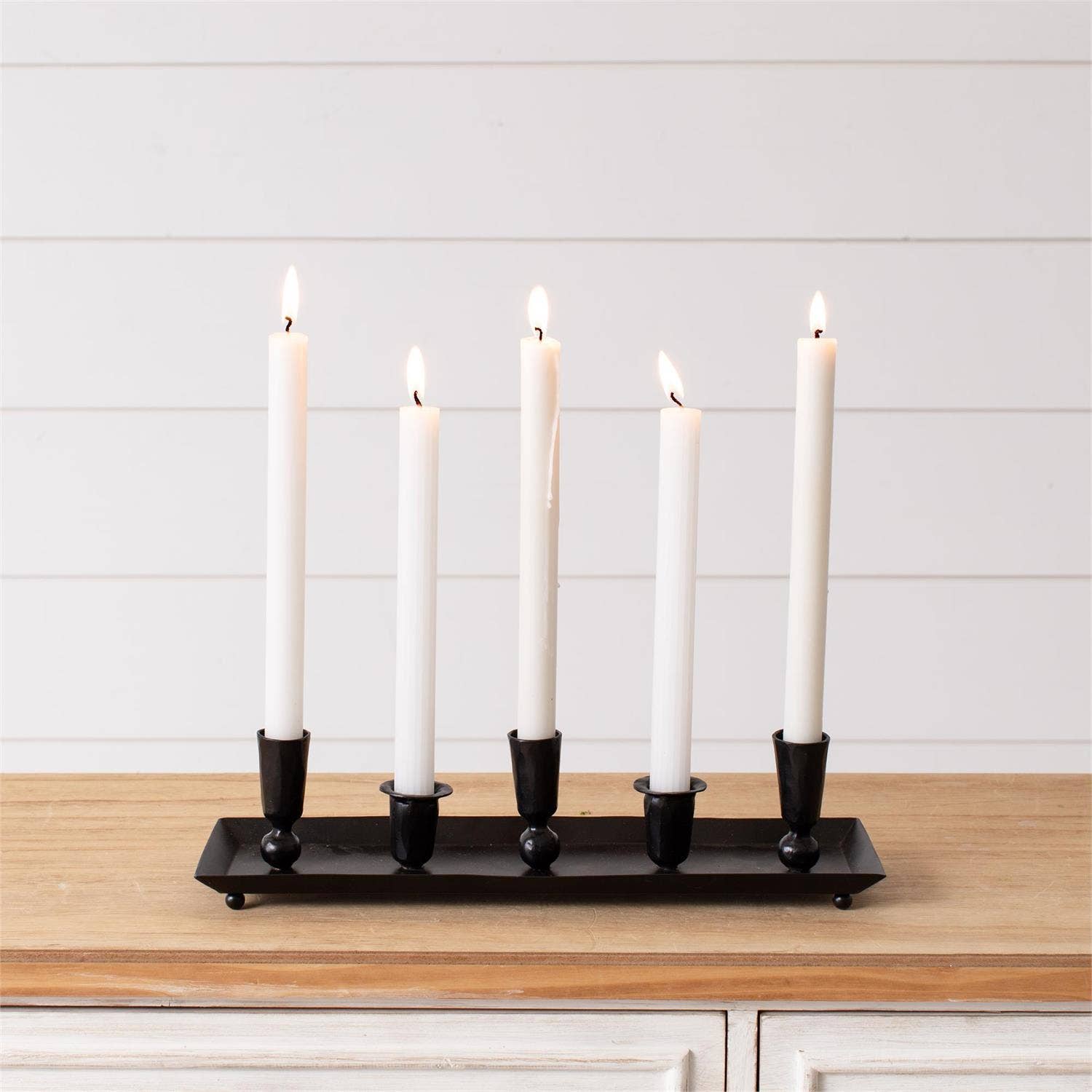 Audrey's Home & Gift - Wholesale Kaarsenhouder - Kandelaar - Zwarte Smalle Schaal (Pk/02)1