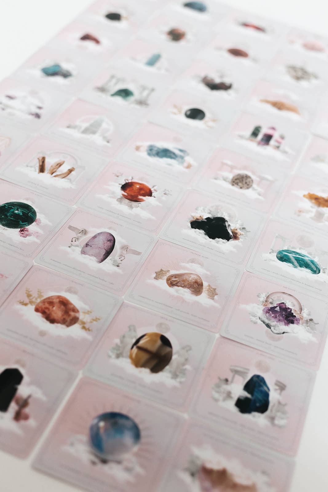 Lisa Fernandes - Wholesale Tarot Cards - Crystal Codes Oracle Deck1