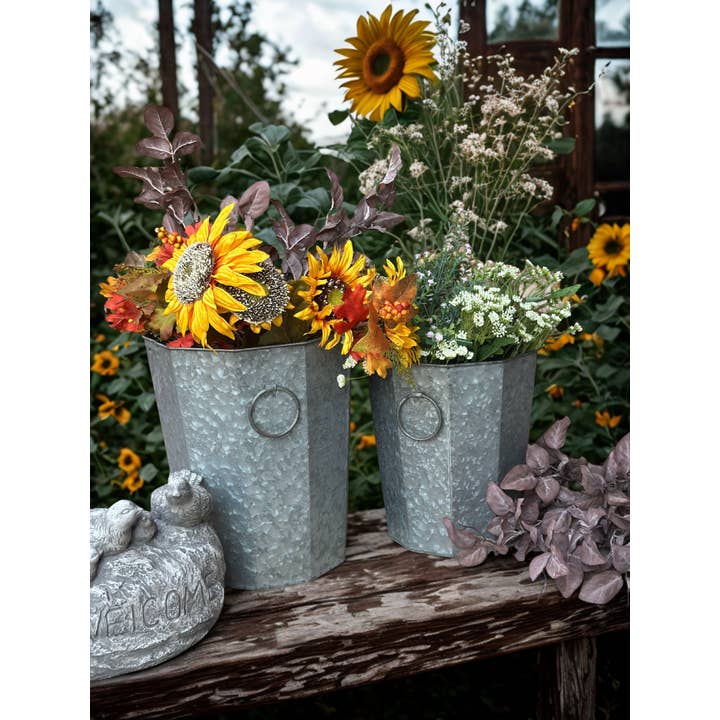 Vagabond Vintage – wholesale Plant pot – Beveled Zinc Planters With Handles