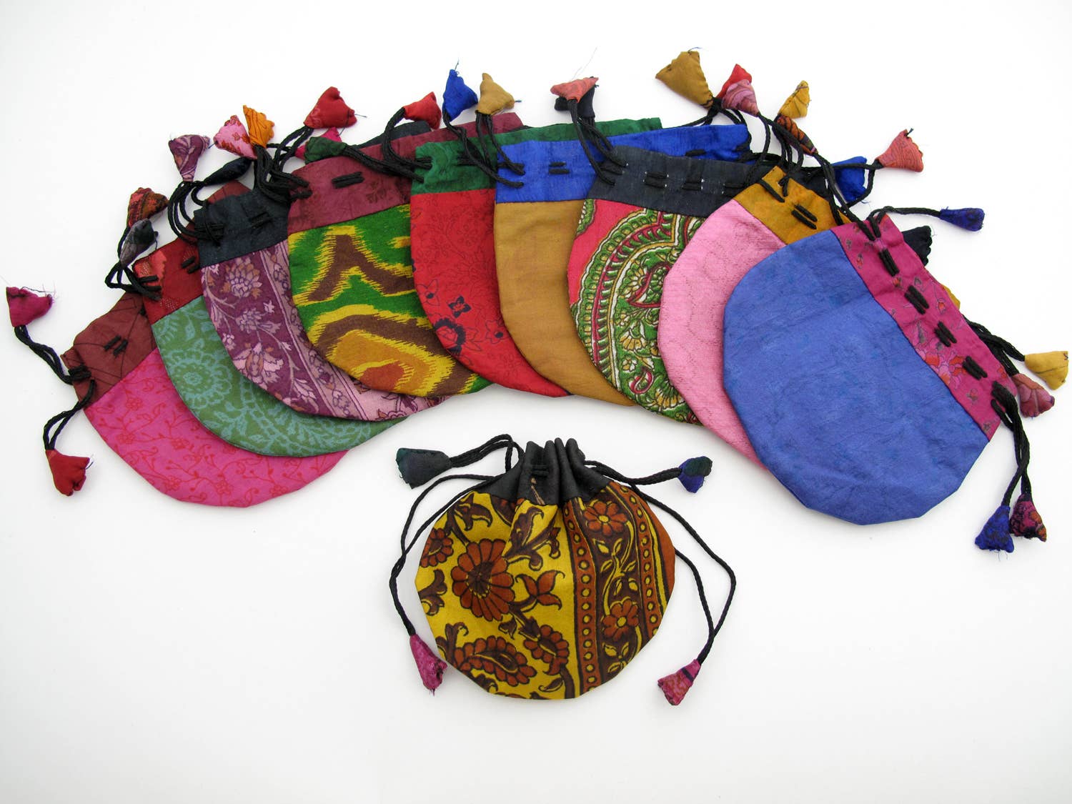 Tika - Wholesale Pouch - Women's - Drawstring Pouches -Silk2