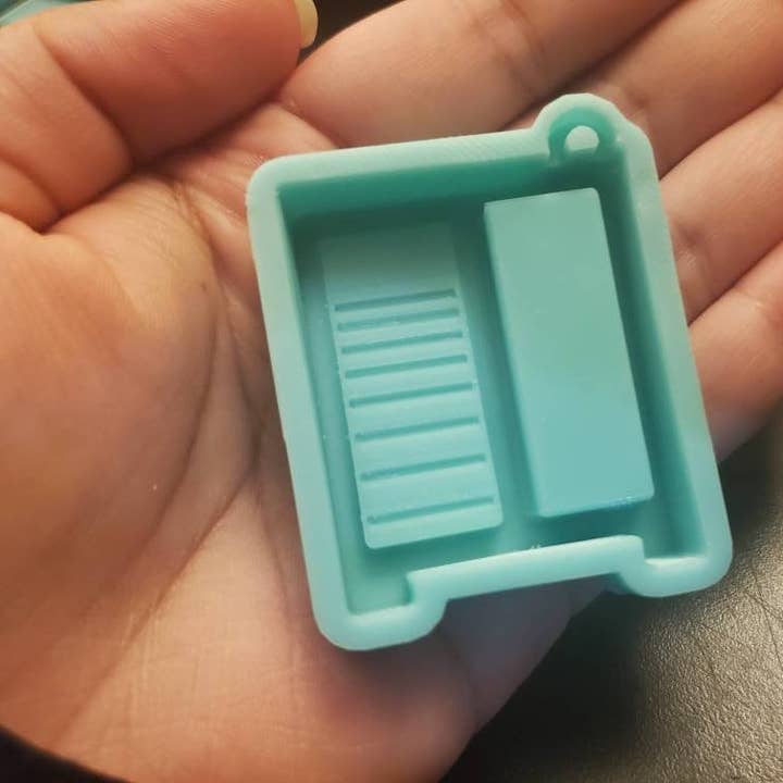 Char & Beam - Wholesale Craft Supplies - Mini Lavaderito Keychain Mold, Mini Lavadero Mold
