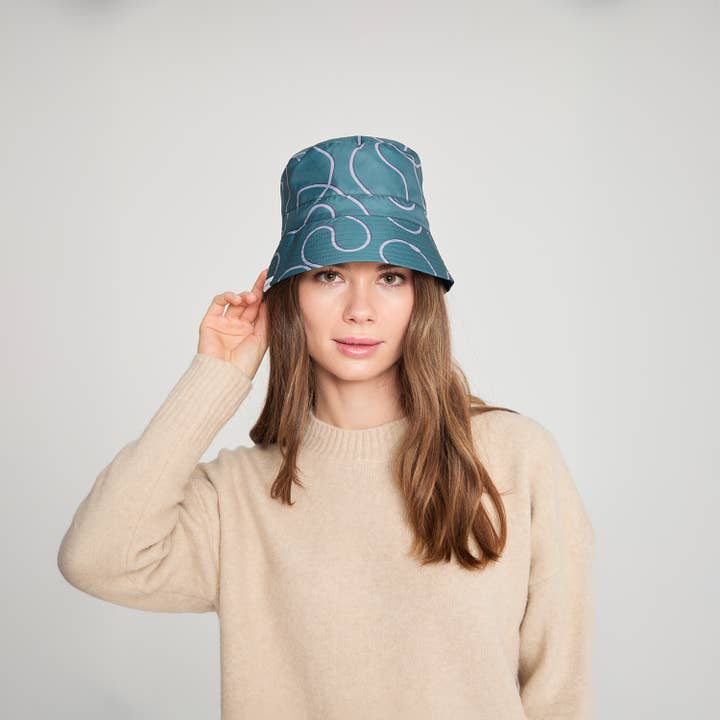 Clima Umbrellas - Wholesale Bucket hat – Women's - Reversible Waterproof Foldable Hat with Storage Bag3