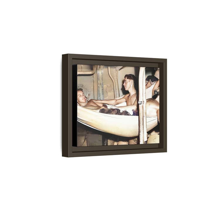 Walt & Pete - Wholesale Photograph - hommes 004 | Framed Vintage Photo - Matte Canvas24