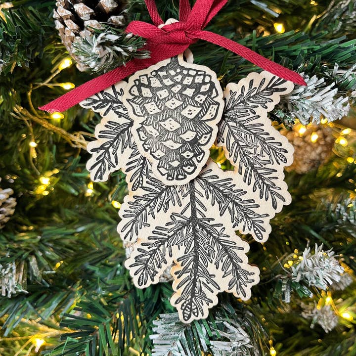 Beth Lewis Art - Wholesale Ornament - Wooden Tree Decorations36