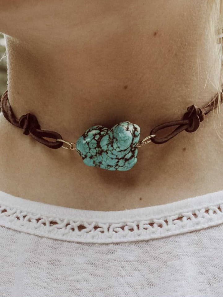Leren en faux turquoise choker voor wholesale door Wilde Soul