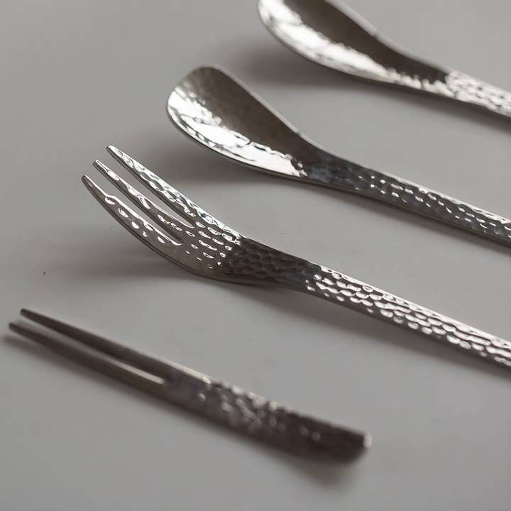 MinoCraft - Wholesale Table spoon (cutlery) - Hammered stainless steel dessert cutlery14