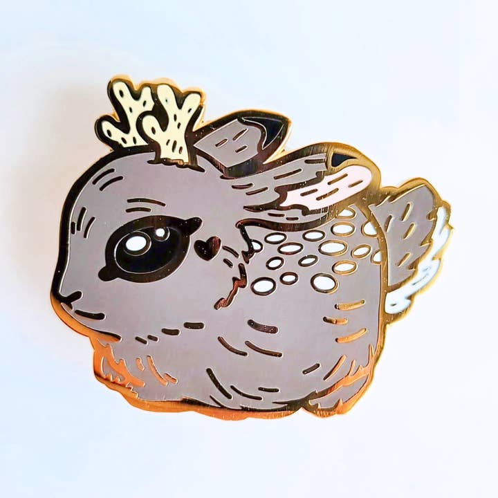 Épinglette en émail cryptique Jackalope | Jolie épingle en forme de lapin | Épinglette en forme de lapin pour la vente par Shlii Kawaii