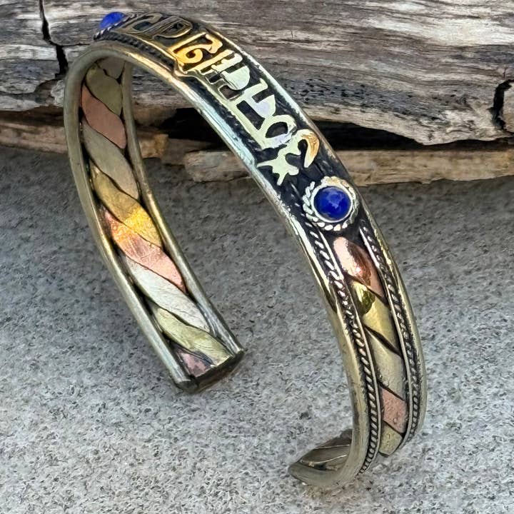 Lungta Imports - Vendita all'ingrosso Bracciale a polsino - Bracciale "Om Namah Shivaya" in 3 Metalli - Fatto a Mano in Nepal8