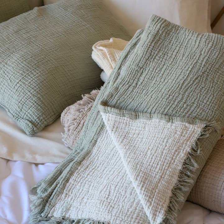 Naturloom - Wholesale Bedding Blanket - GOTS Certified Organic Muslin Blanket, Sage Green Bedspread, Lightweight Gauze Quilt, King Size Cotton Throw, Boho Bedding8