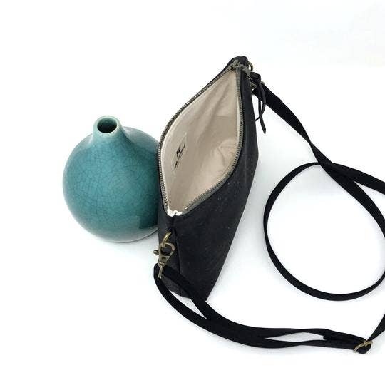 mmb by hand - Venta al por mayor Bandolera - Mujer - Mini bandolera sostenible de corcho negro