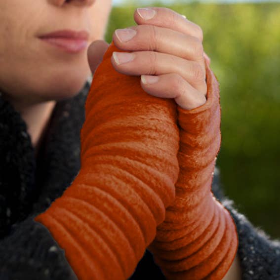 Anna Falcke - Wholesale Gloves - Women's - Wristees Fingerless Gloves - Rust