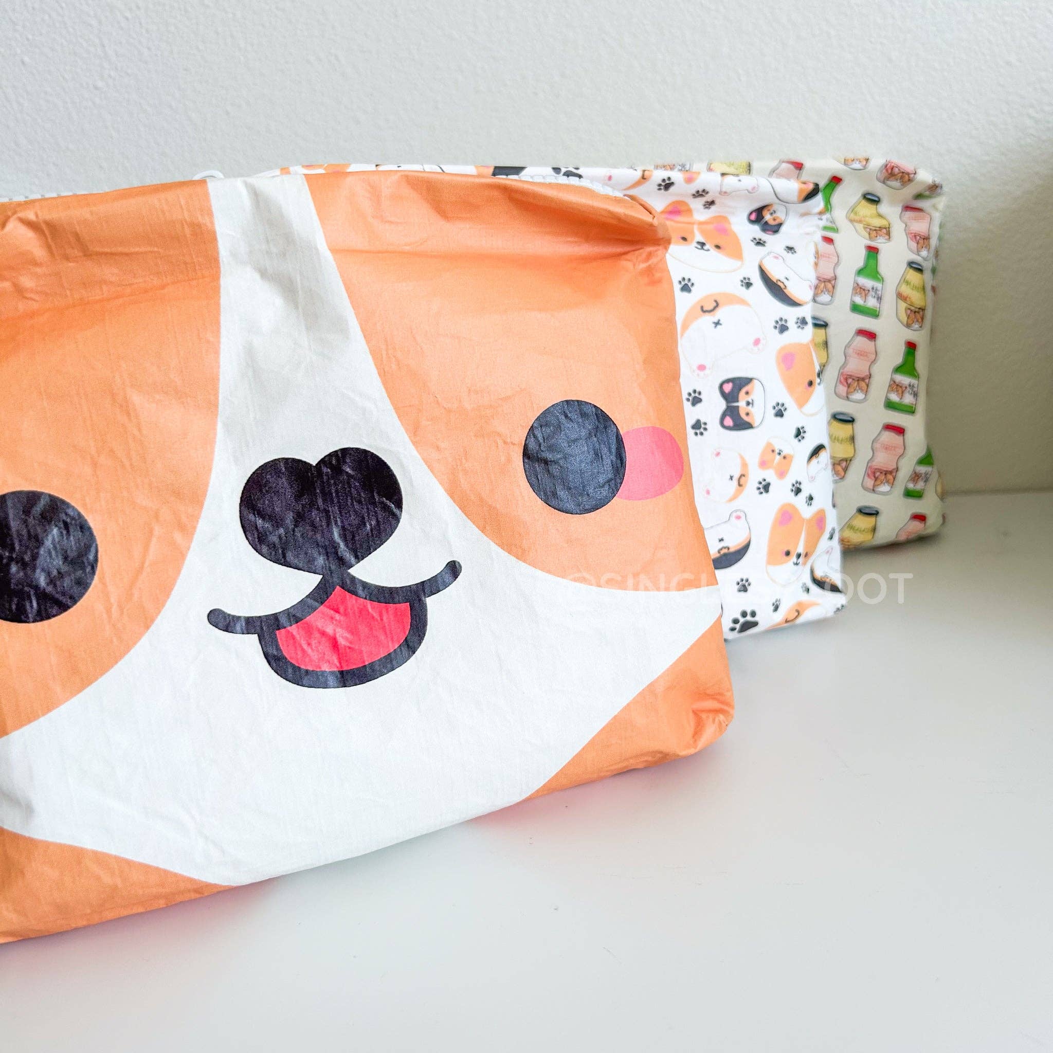 Single Sploot - Wholesale Pouch - Women's - Corgi Face Water Resistant Pouch5