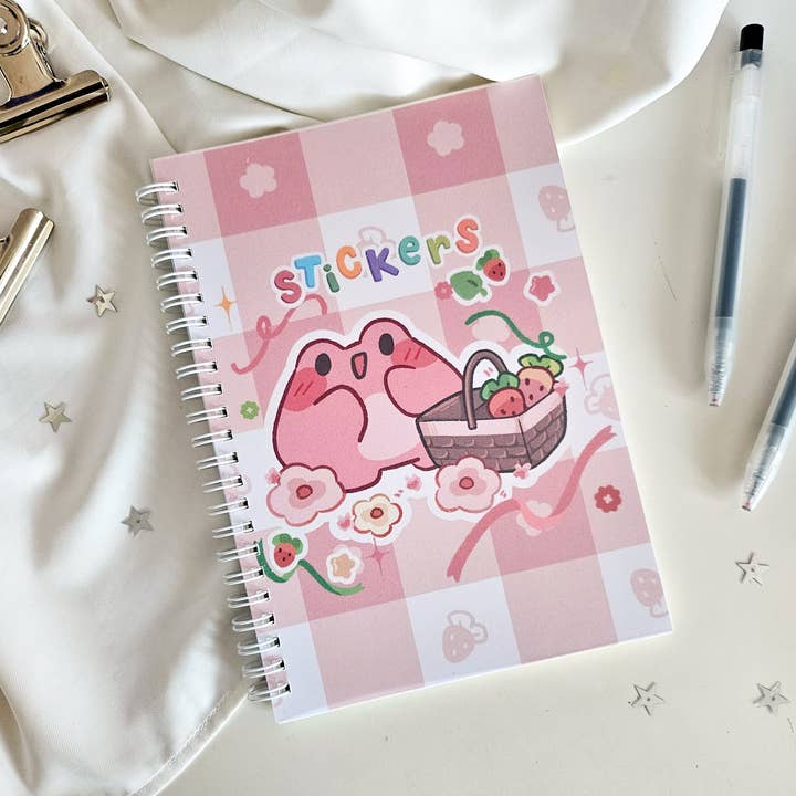 Jordgubbspicknick återanvändbar klisterbok för wholesale av Zellie's Koi Pond