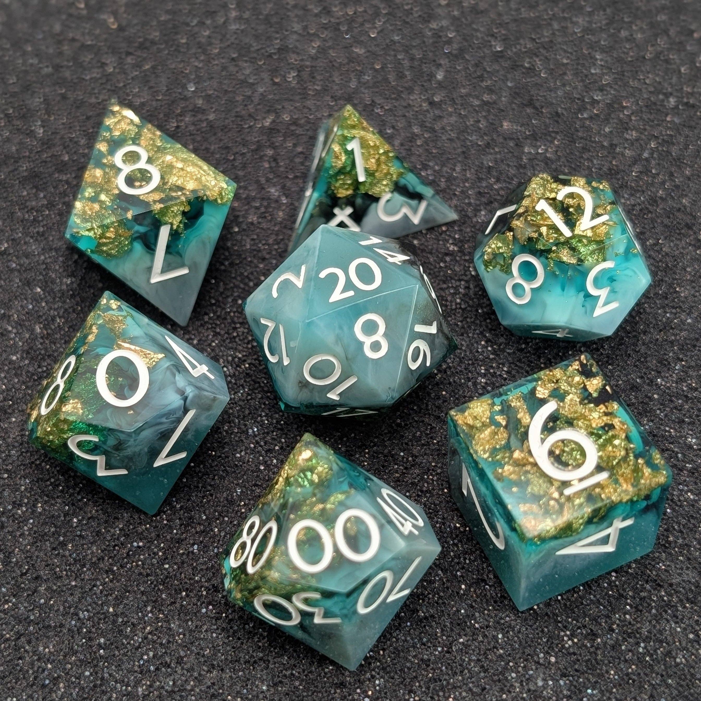 EBONWOOD - Wholesale Dice - Deathmire 7-Piece Polyhedral Dice Set3