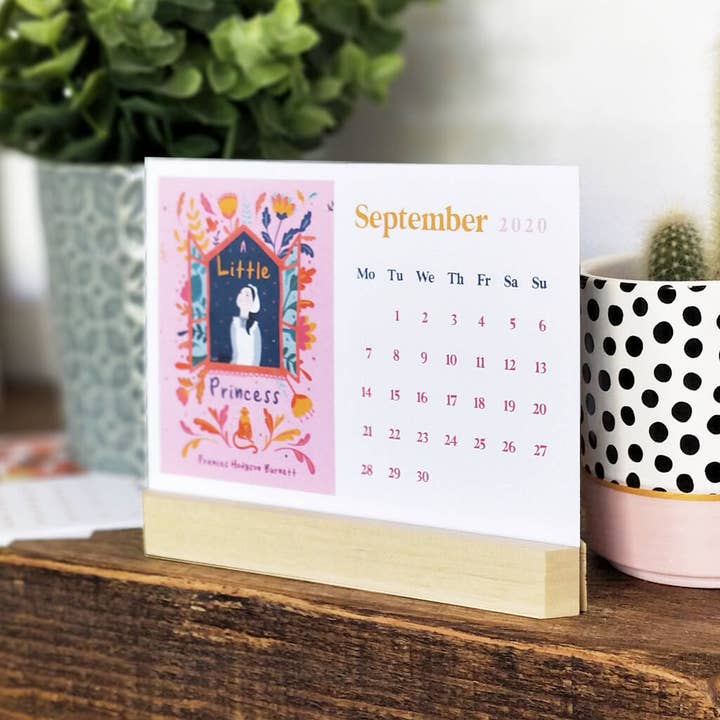 Bookishly - Wholesale Picture Frame Stand - Wooden Postcard Stands