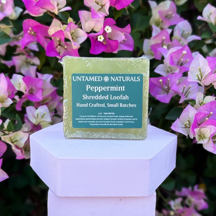 Untamed Naturals – wholesale Bar Soap – Peppermint with Shredded Loofah1