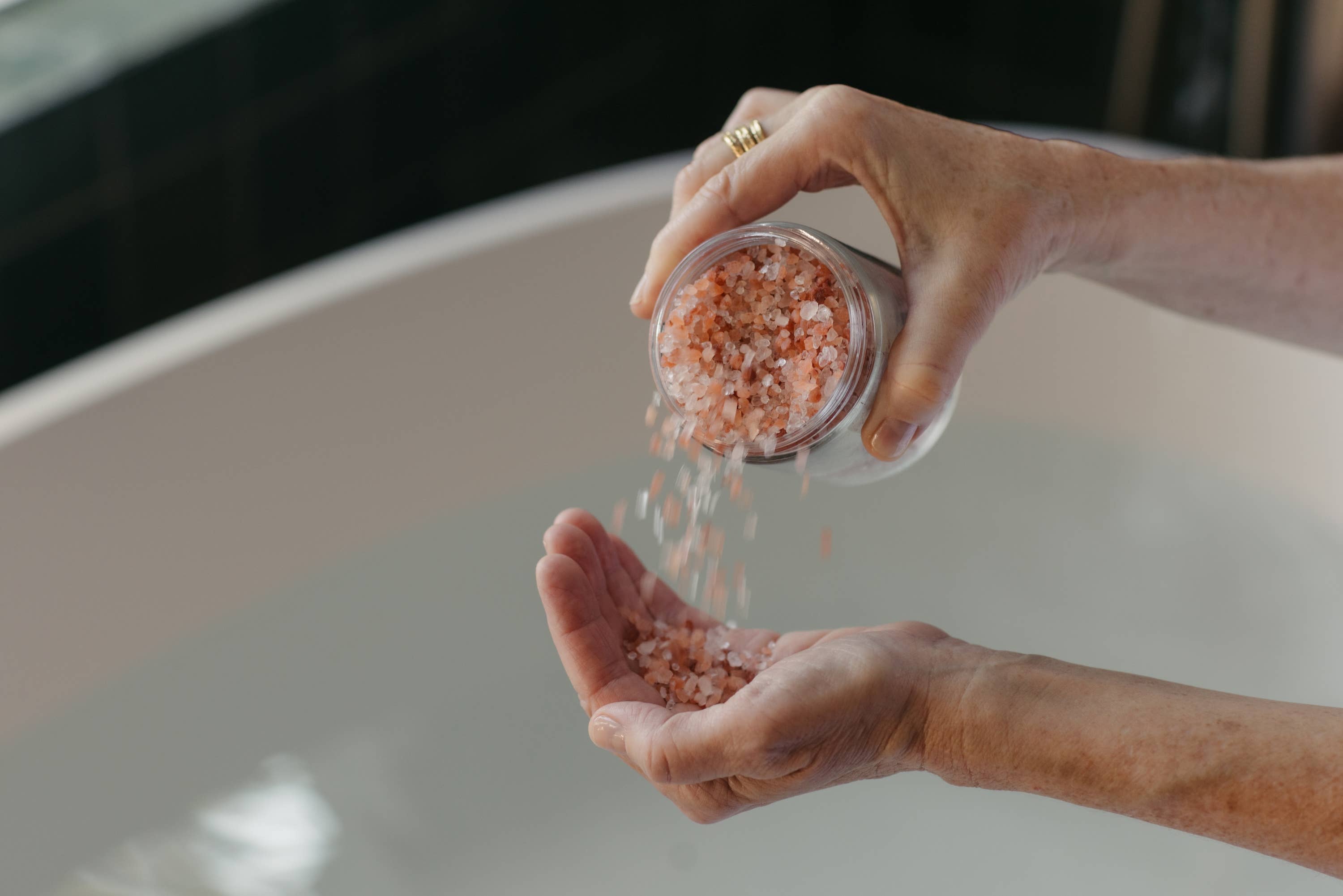 Palermo Body - Wholesale Bath Soak/Milk - Replenishing Salt Soak - Himalayan Pink + Dead Sea Salts2