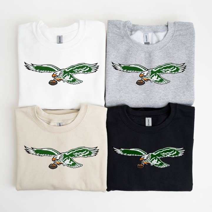 TheKingShirt - Wholesale Graphic Sweatshirt - Unisex - Vintage Eagles Crewneck - Philadelphia Football Sweatshirt1