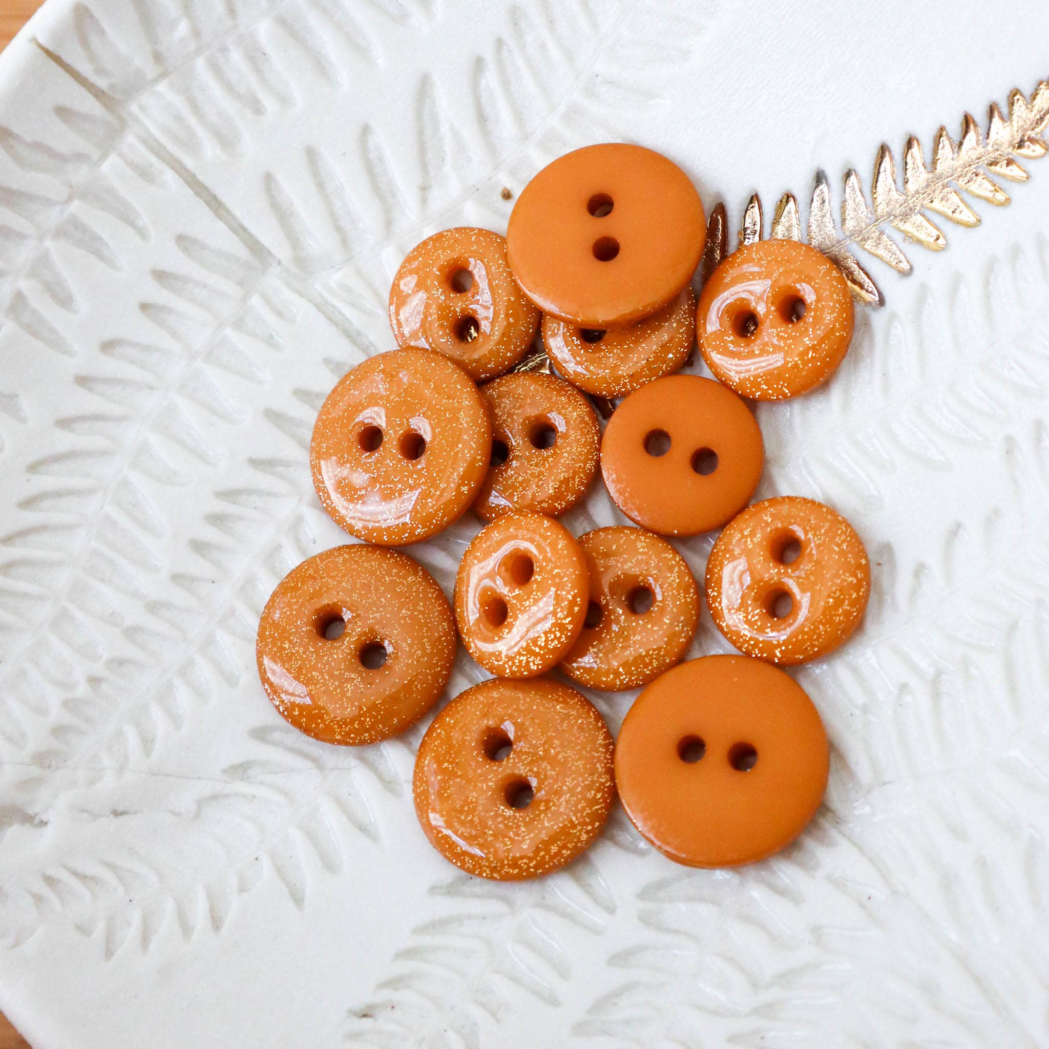 Lise Tailor - Vendita all'ingrosso Bottone a pressione/da cucire - Bottoni glitter con due fori11