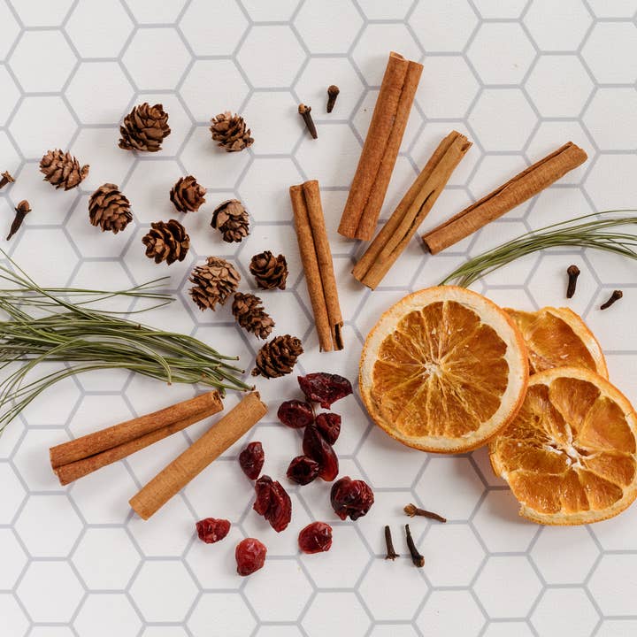 Dry Goods Refillery - Wholesale Potpourri - "That Cabin Life" Stovetop Simmer3