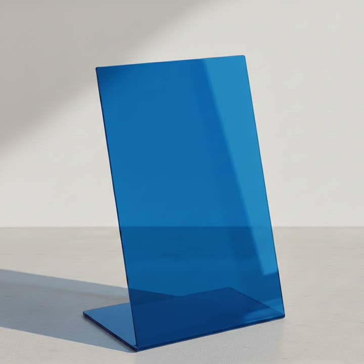 Signs and Mirrors - Wholesale Retailer Display Stand/Case - #027 - Transparent Acrylic Table Top Stand2