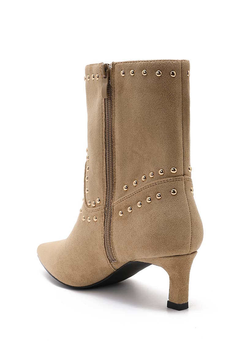 Joia Paris - Wholesale Booties - Women's - Western ankle boots with low heels, studded decoration GZ-3086