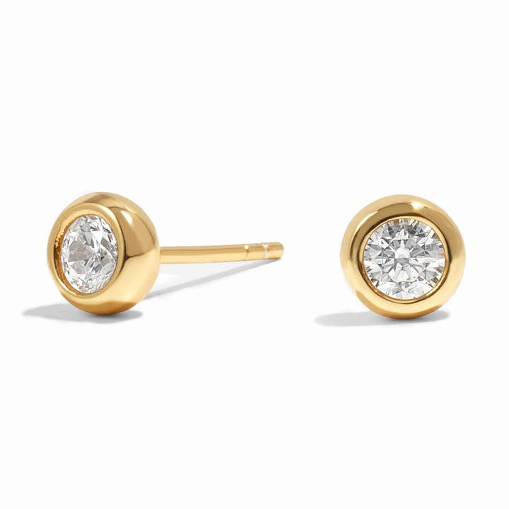 Diamant Bezel Dome Ørestikker for engroshandel hos Sami Jewels