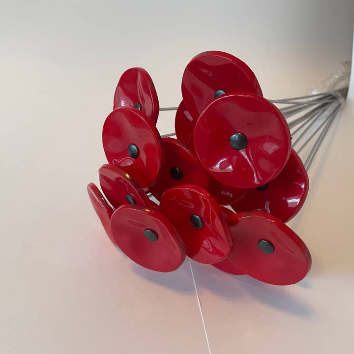 CARNEOL GLASS - Wholesale Garden/Lawn Stake - 15+3 Small Glass Flower For Outside In Red1
