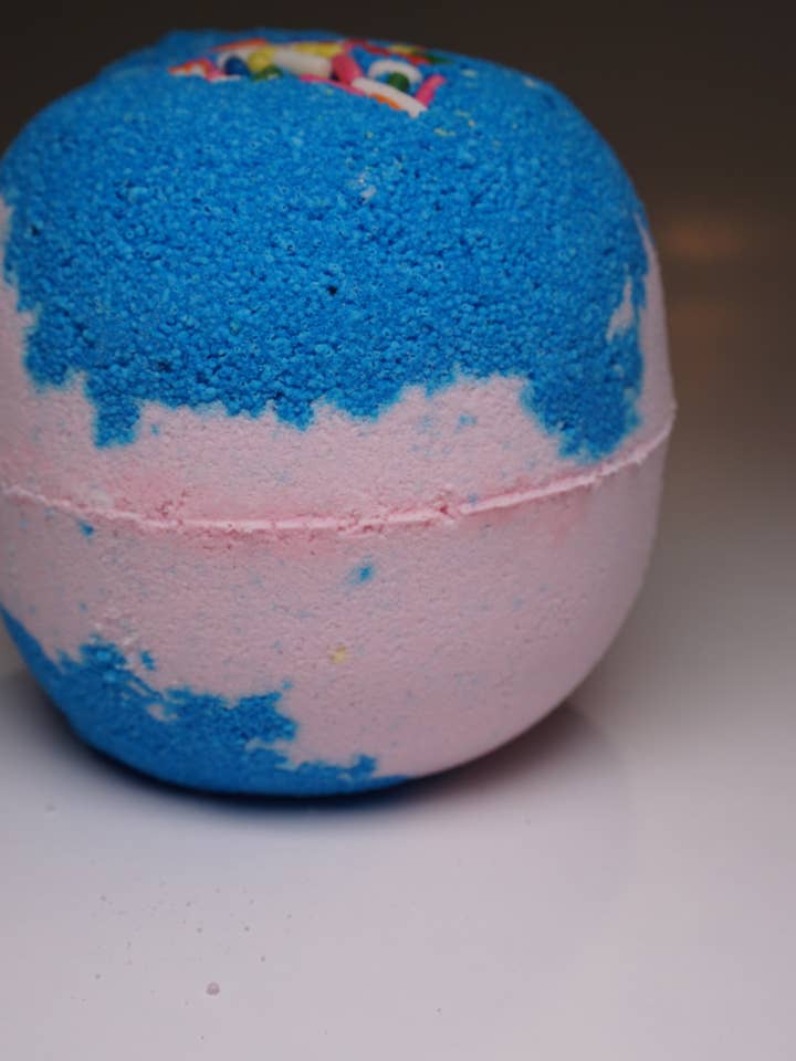 Bombe de bain à la vanille pour la vente par Earth Potions