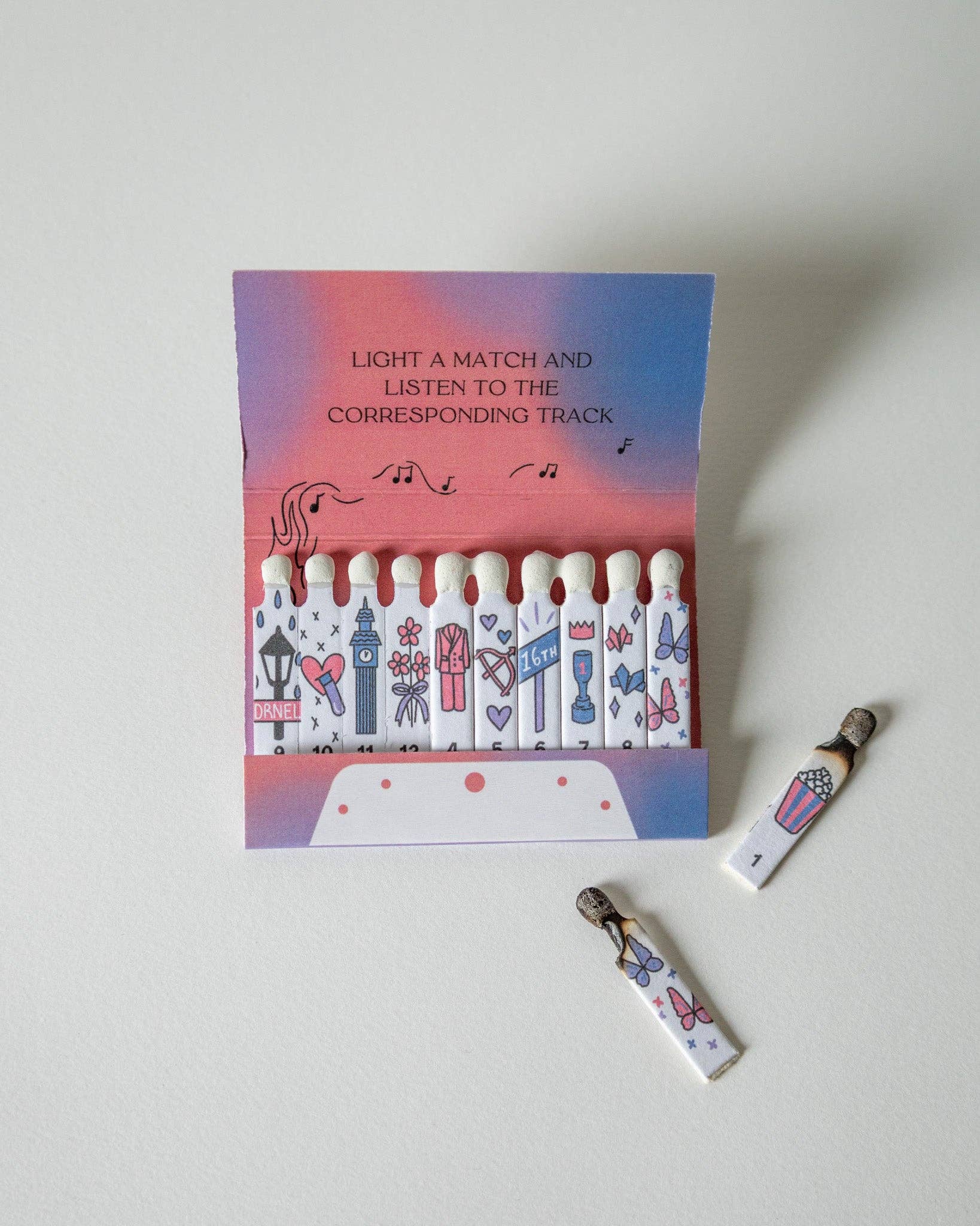 Lindy Stark Designs - Wholesale Matches - Miss Americana Matchbook4