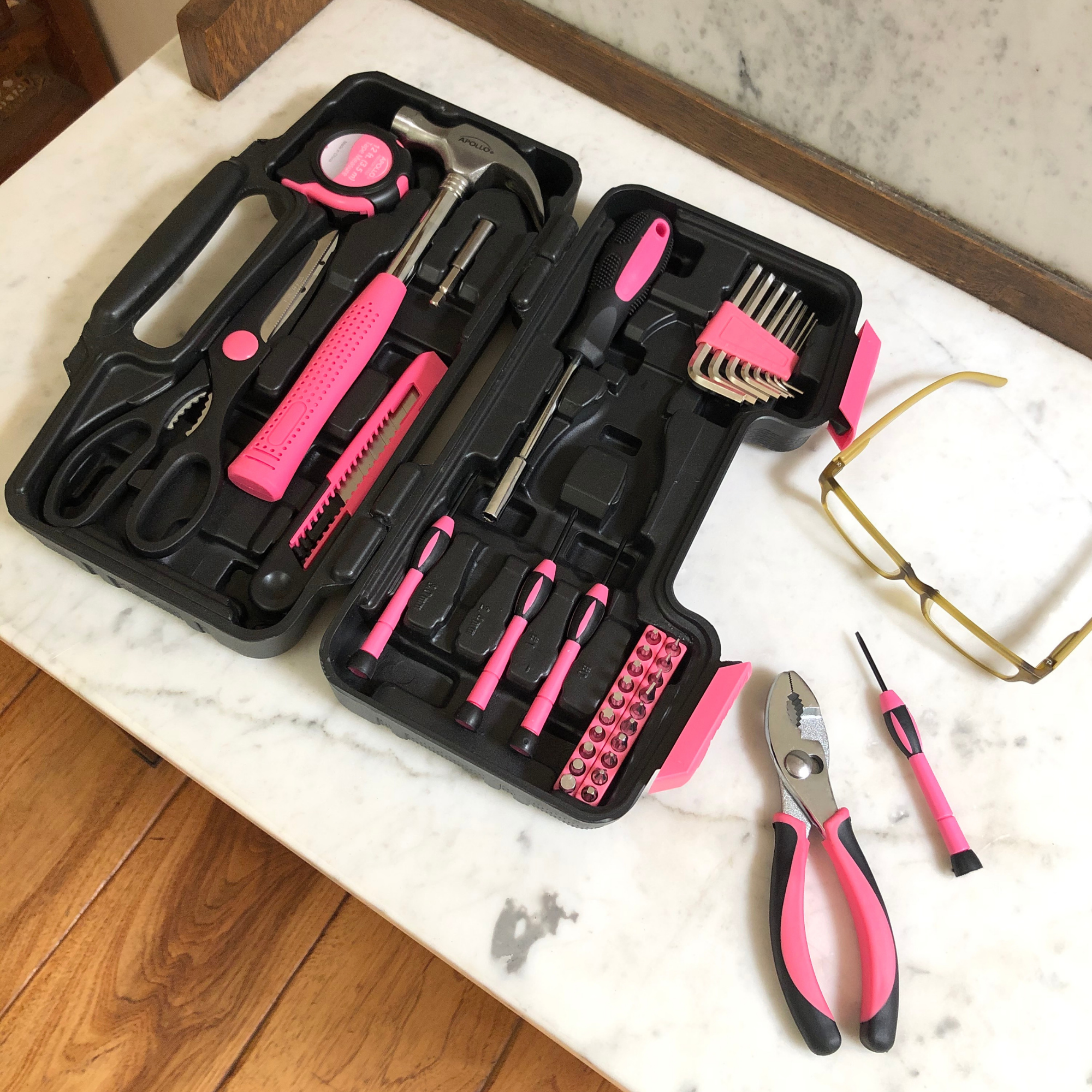 Apollo Tools - Wholesale Handy Tool - 39 Piece General Tool Set Pink5