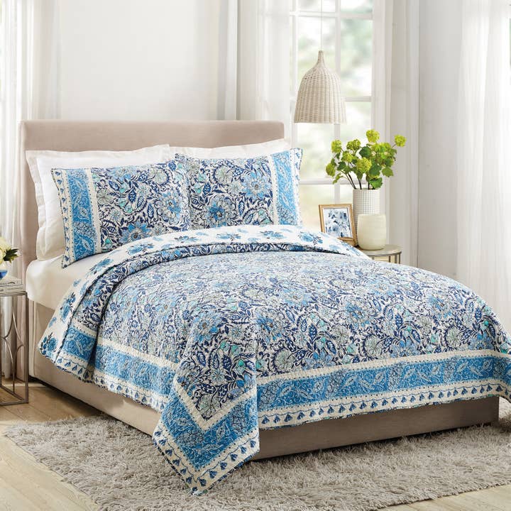 Peking Handicraft - Wholesale Bedding Set - Bisou Floral 3-Piece Quilt Set by Dena Home2