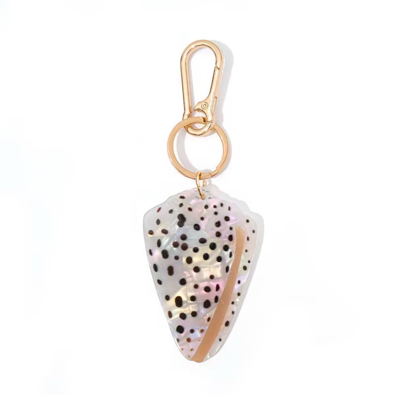 The Coconut Collective - Wholesale Keychain - Women's - Flea Cone Shell Keychain1