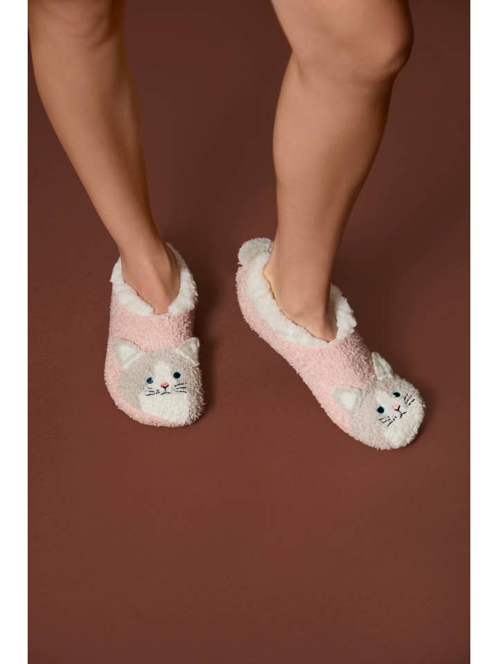 Blush Memoi Kitty Embellished Plush Lined Slipper for wholesale on Faire5